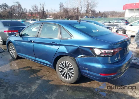 2021 Volkswagen Jetta 1.4T R-Line/1.4T S/1.4T Se z USA, uszkodzony, nr VIN 3VWC57BU5MM090611